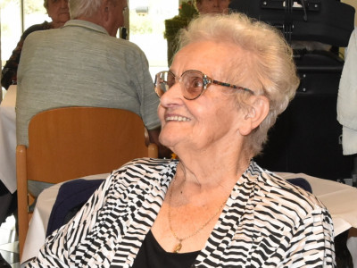 Elfriede Wölfer (88)